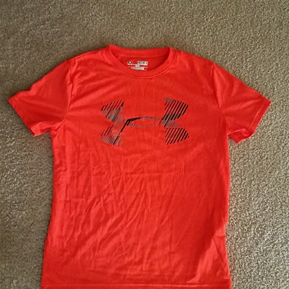 Boys Under Armour shirt
